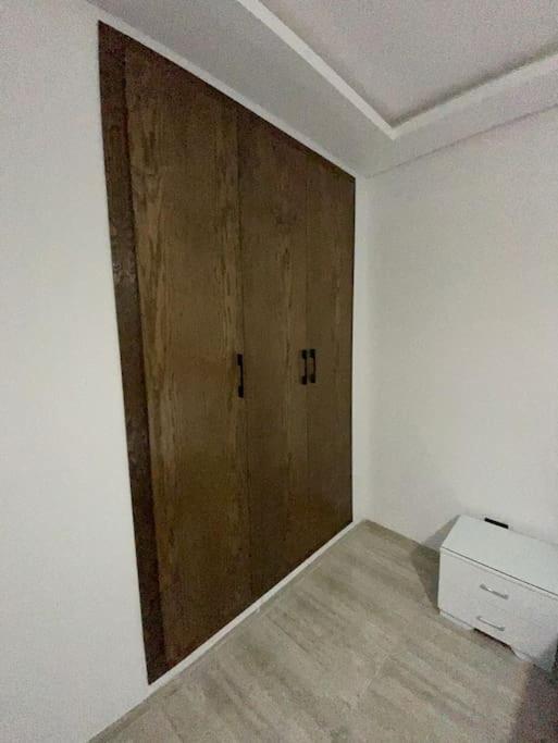 New Excellent Flat Tunis